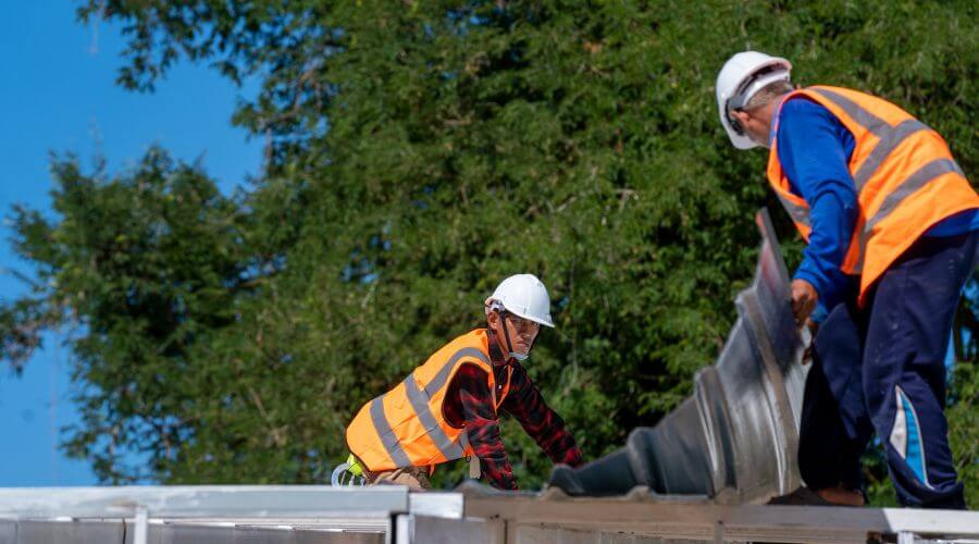 Expert Emergency Roof Repairs services in Vanderbilt, PA